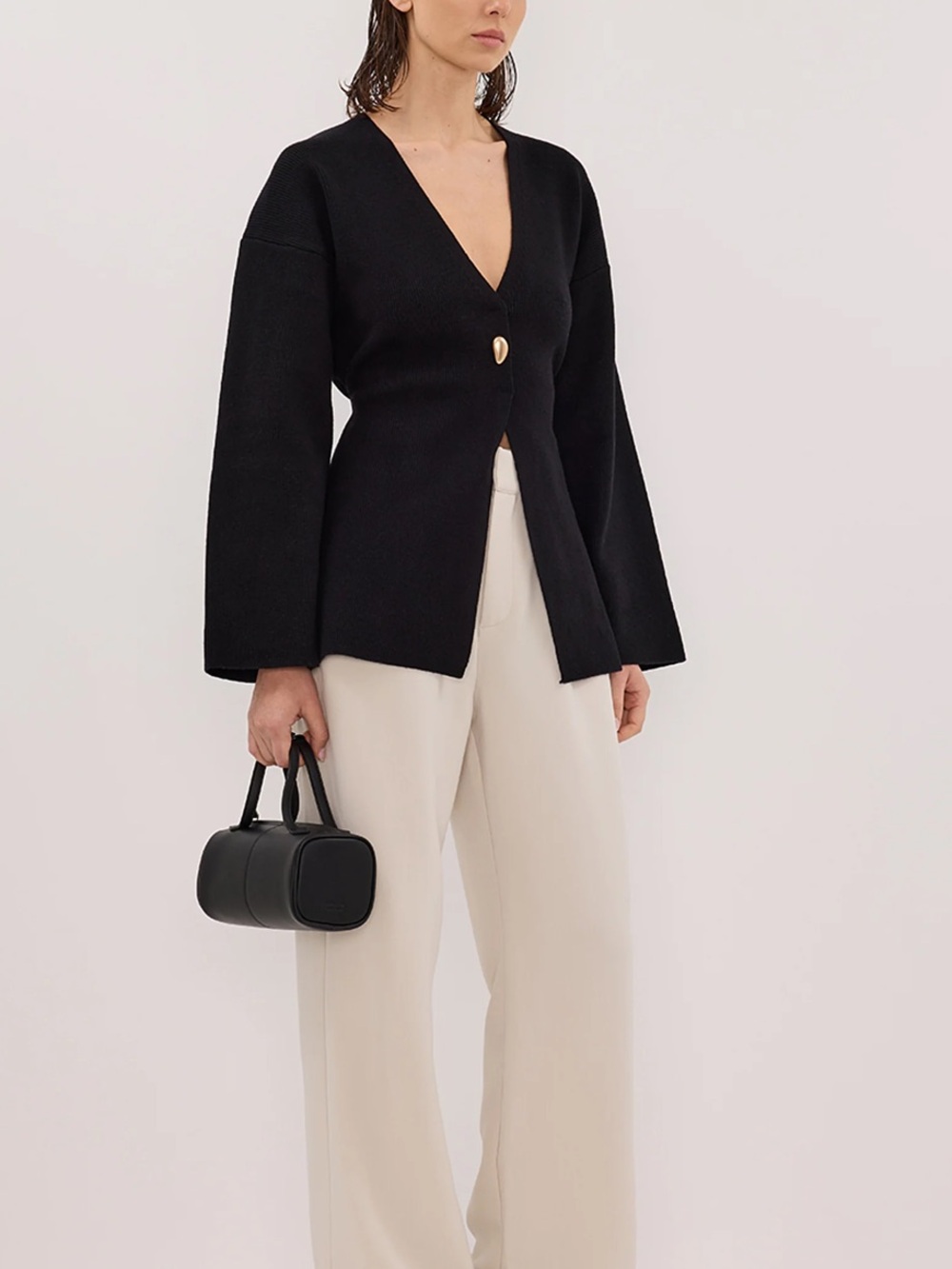 DISSH Black V-Neck Single-Button Cardigan